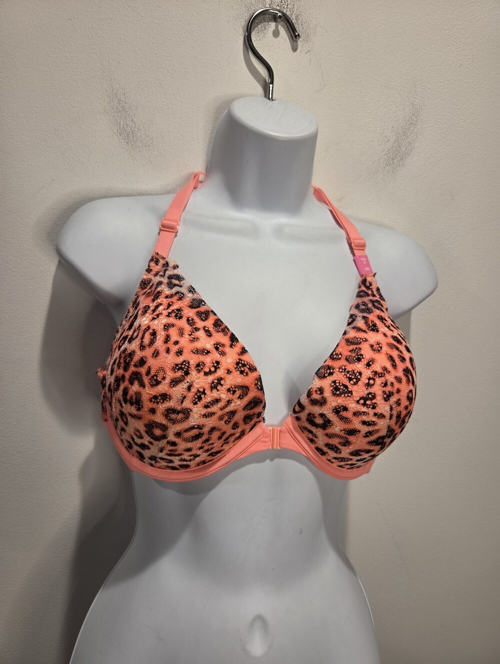 New Victorias Secret Size 36D Neon Animal Print Push Up Bra